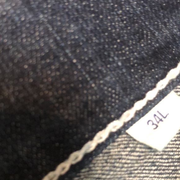 Ariat jeans worn often yet still like new - Picture 4 of 5